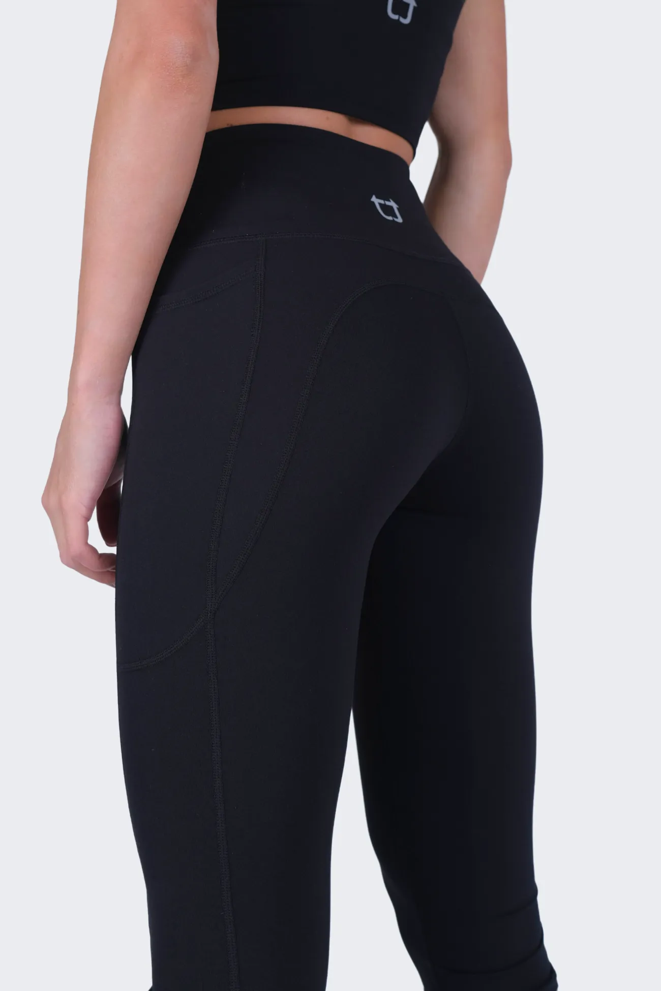 Ardor 3/4 Highwaisted Leggings - Black