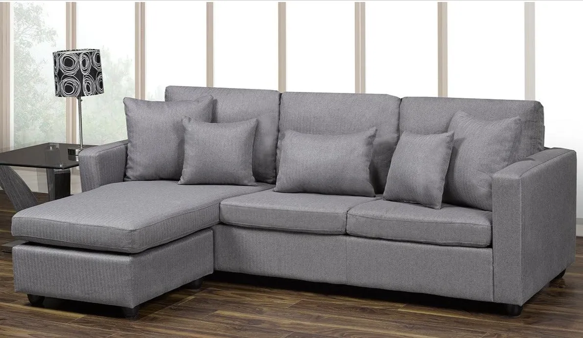 Barcelona Sofa w/ Reversible Chaise Ottoman