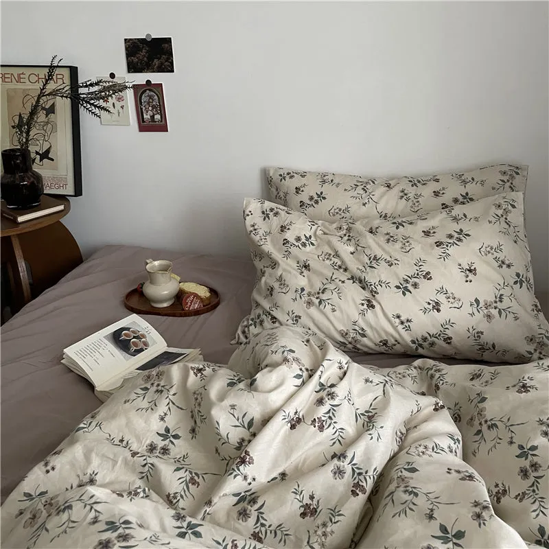 Garden Small Floral Cotton Bedding Set – 4-Piece Summer Comfort & Style