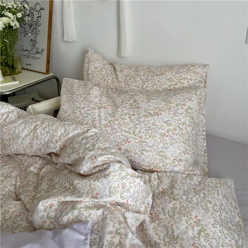 Garden Small Floral Cotton Bedding Set – 4-Piece Summer Comfort & Style