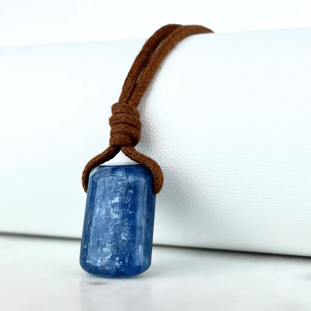 Handcrafted Natural Kyanite OOAK Pendant - Tranquil Beauty