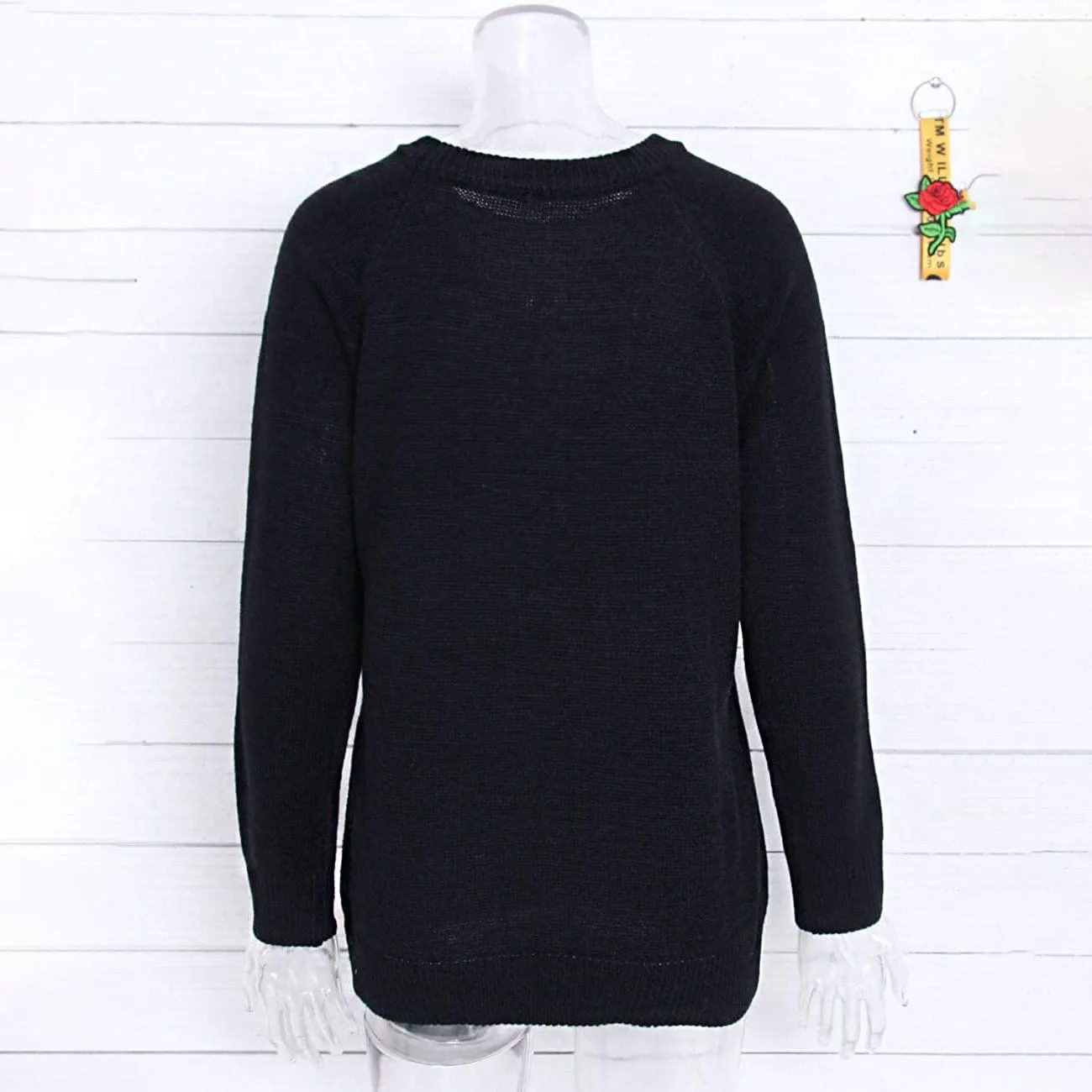 Women's Long Sleeve Crewneck Cute Heart Knitted Sweaters