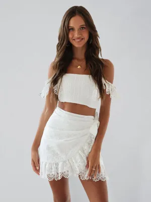 Women's Solid Color Lace Off-shoulder Top And Raffle Skirt Match Set